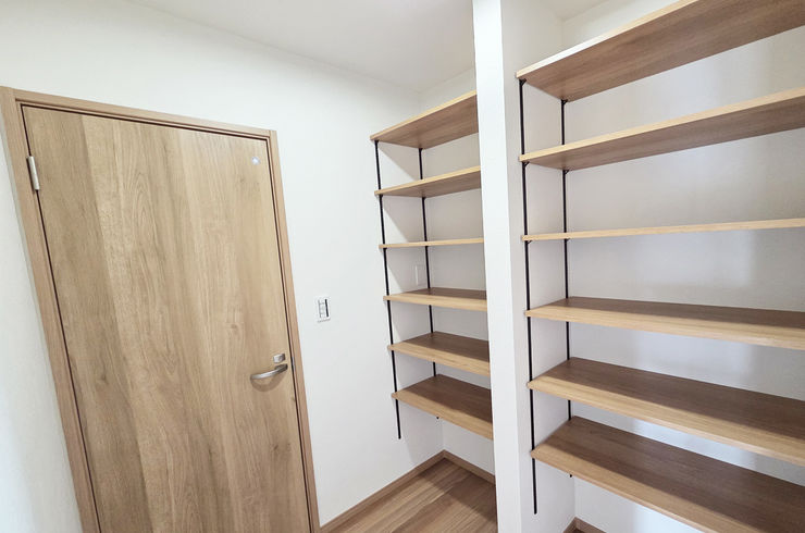 ウォークインパントリー